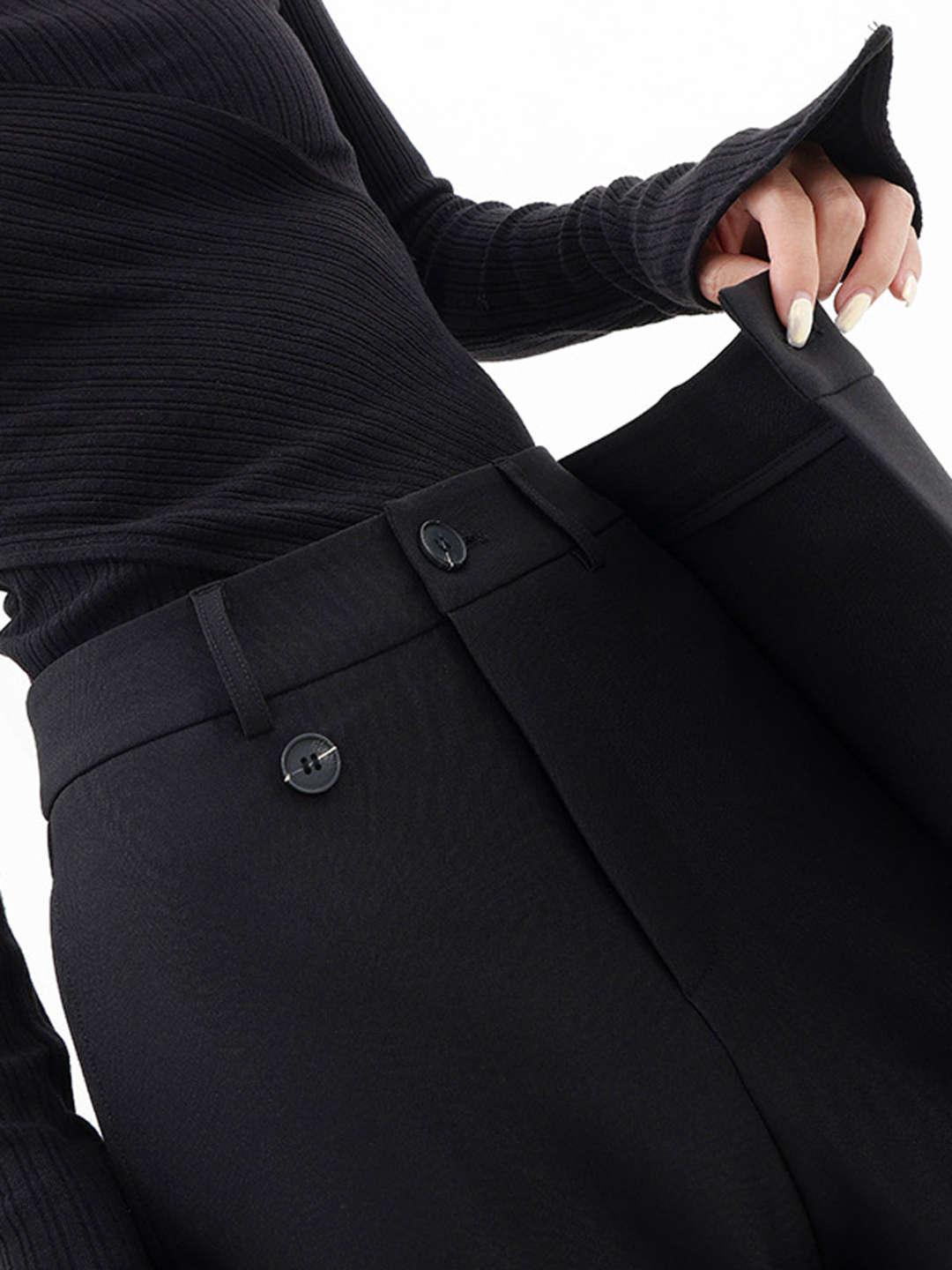 FIORA | Modern Baggy Pants