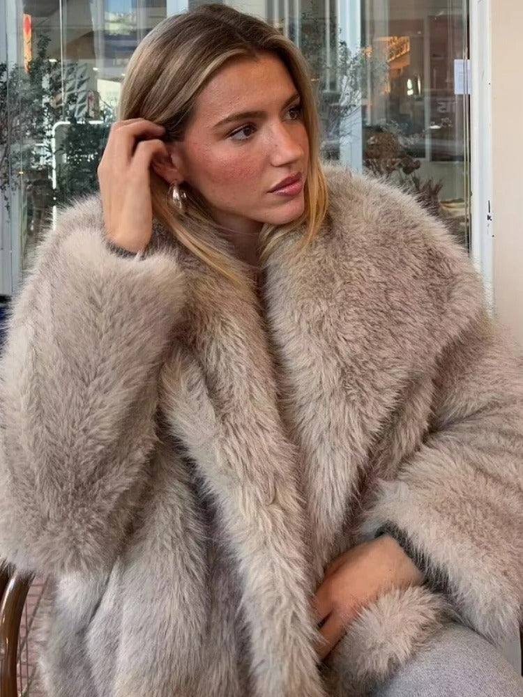 FIORA | Winter Coat with Faux Fur