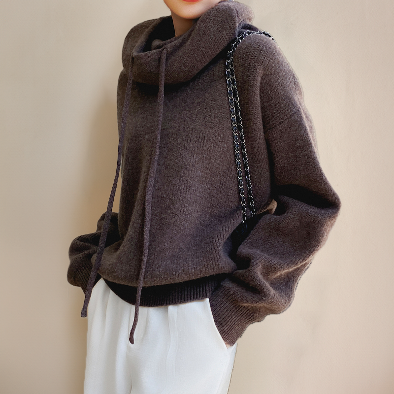 FIORA | Turtleneck Sweater
